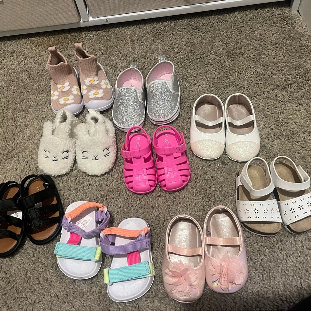 Baby girl shoe bundle 6-12 month